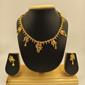 Sankha Necklace